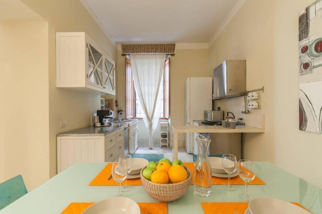 Borgo Pio - Quite And Spacious Apt Rome Buitenkant foto